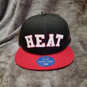 Ultra Game NBA Basketball Miami Heat Logo Snapback Hat Cap Red Black